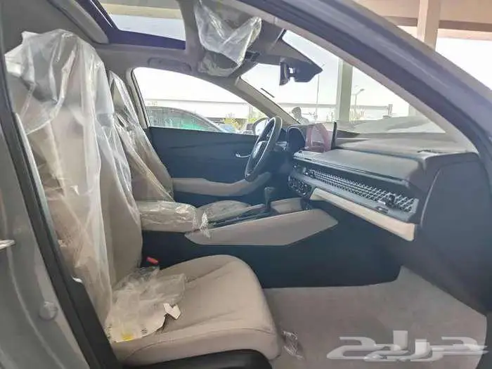 هوندا اكورد EX نص فل 2025 سعودي لوحات فوري 6