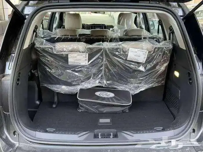 فورد ايفرست نص فل موديل 2025 XLT 8