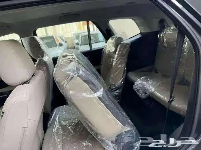 فورد ايفرست نص فل موديل 2025 XLT 10