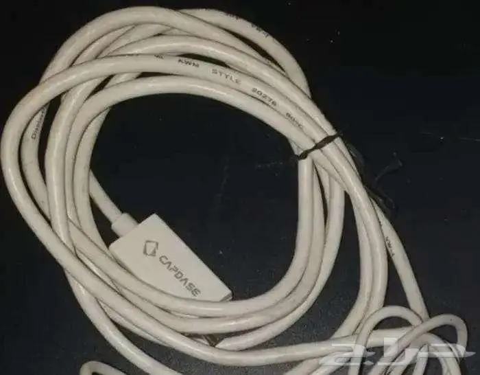 كيبورد ابل بلوتوث أصلي وشاحن ابل تايب سي ومحرك ابل CD 5