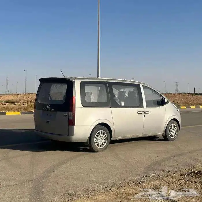 هيونداي ستاريا 2025 ديزل 2