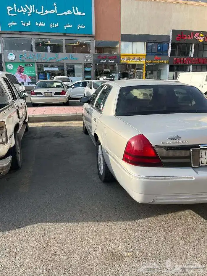 فورد جراند ماركيز 2007 نظيف للبيع 0