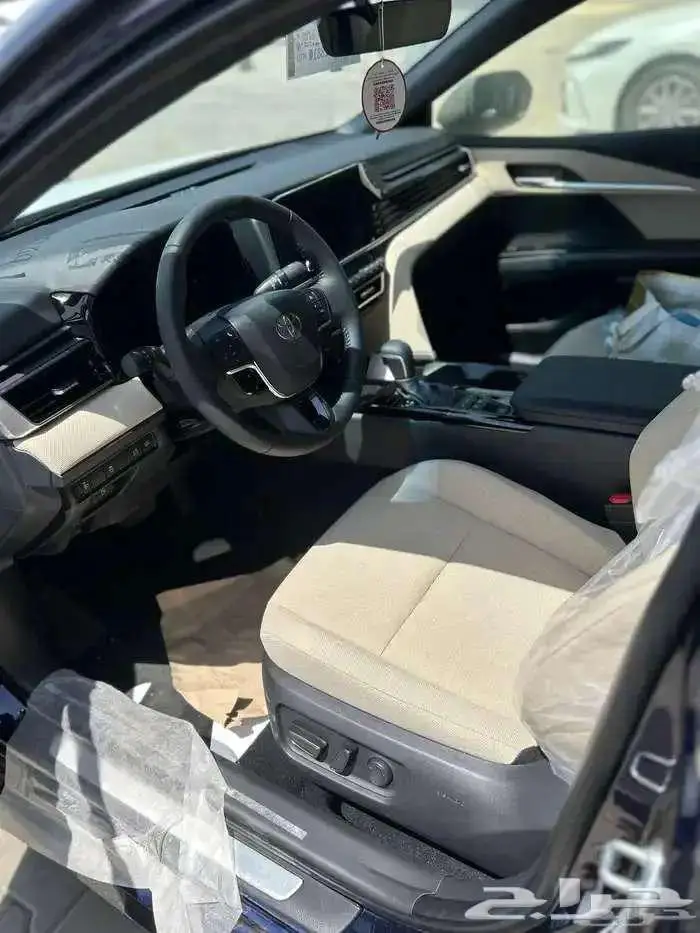 تويوتا كامري ال اي هايبرد 2025 3