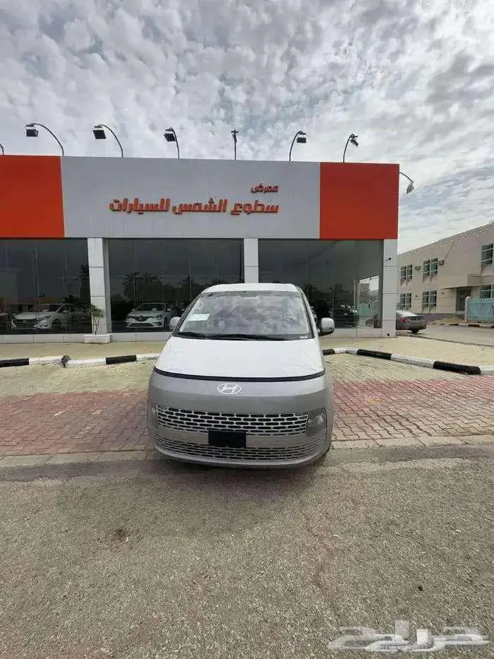 هيونداي ستاريا - ديزل - 9 راكب موديل 2025 1