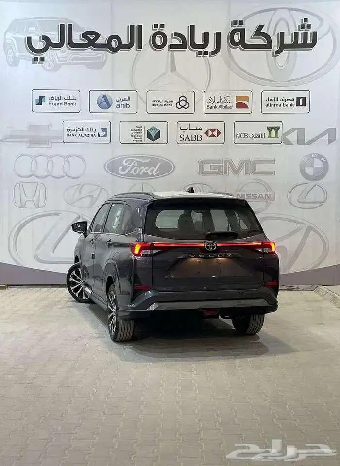 تويوتا فيلوز GLX بنزين 2025 كاش واقساط 3