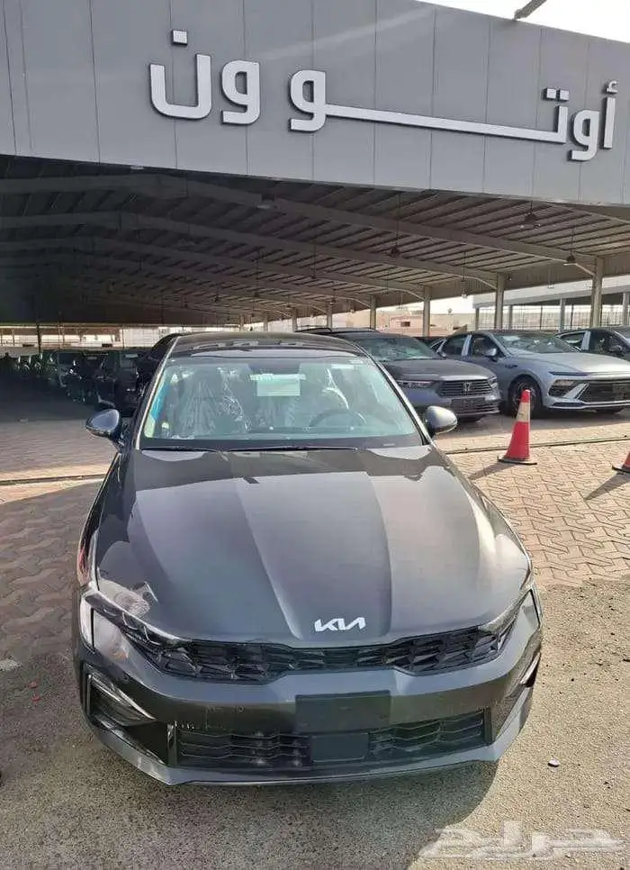 كيا كي 5 استاندرد مطور بفتحة سقف موديل 2025 كاش و تقسيط 0
