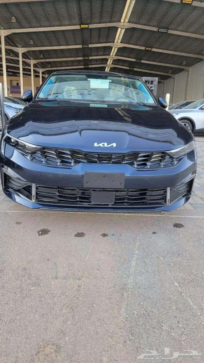 كيا K5 ستاندر مطور بانوراما 2025 (كاش وأقساط) 8