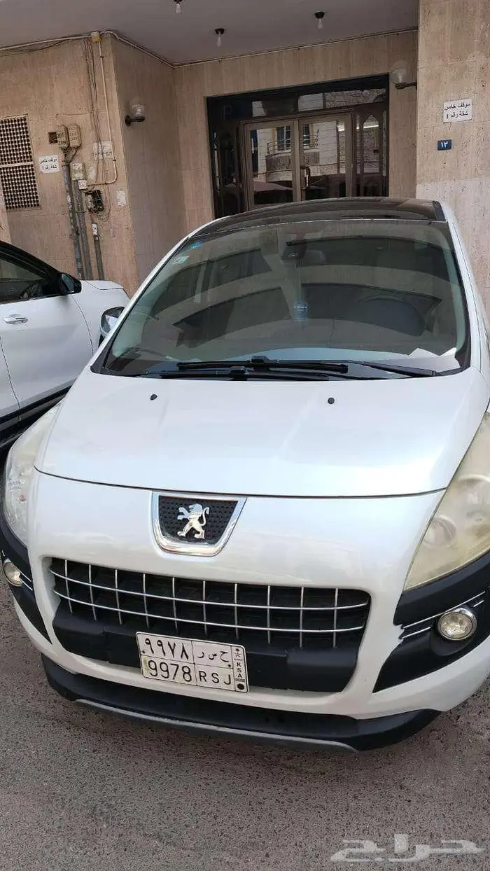 بيجو3008-موديل 2012-بانوراما 0