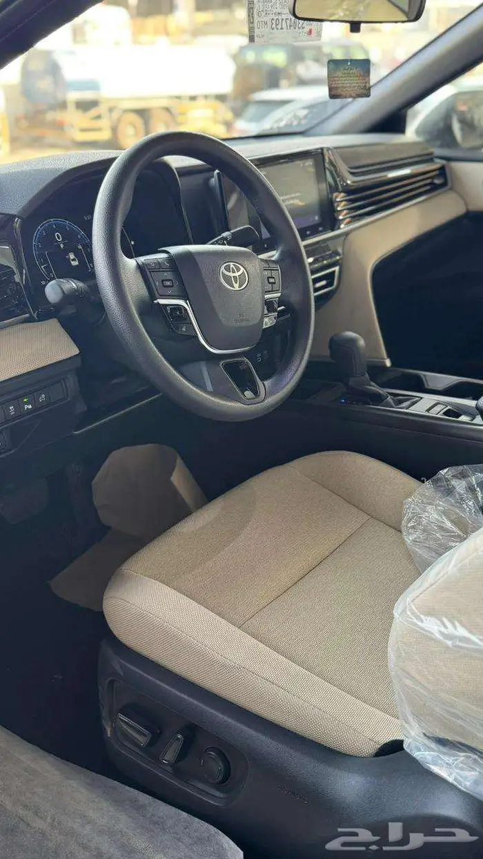 كامري استاندر2025 11