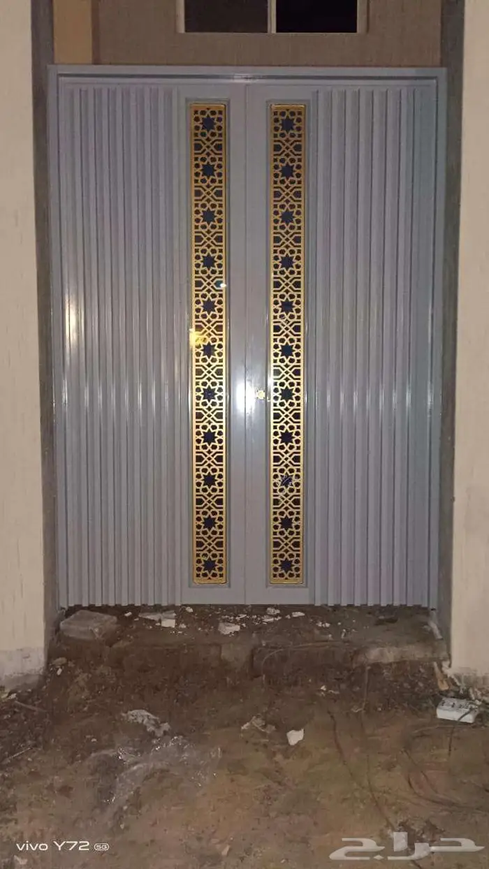 تفصيل أبواب حديد ألومنيوم شبابيك درابزين WPC مع الضمان 13