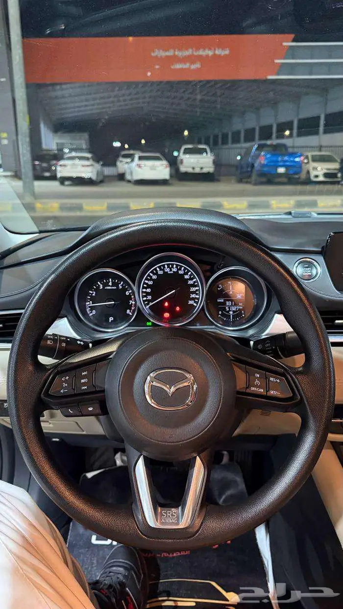 مازدا 2023 عداد 51000 لون مميز 7