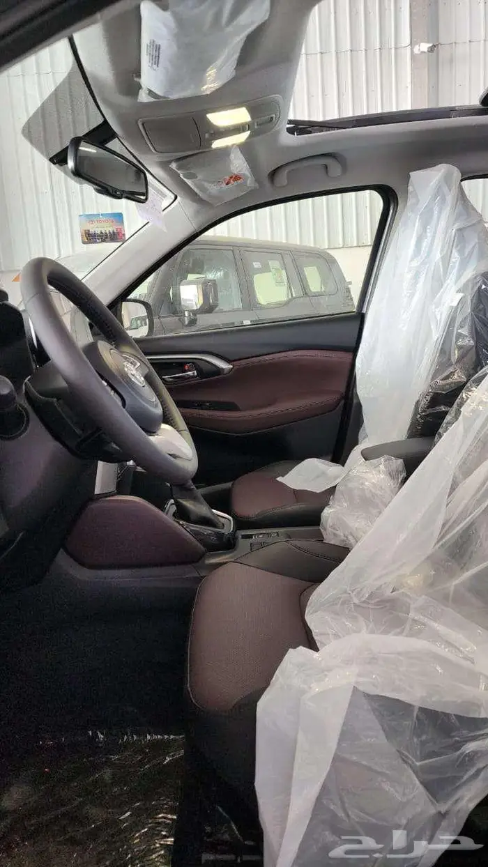 تويوتا اوربان كروزر فل كامل تقسط من راتب 3500 9