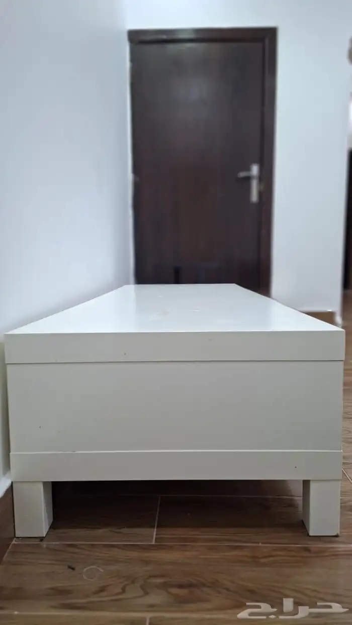 يوجد مكينة قهوه 2