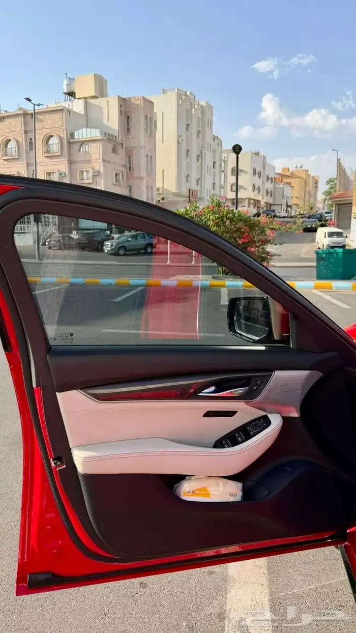كاديلاك CT5 v 2020 8