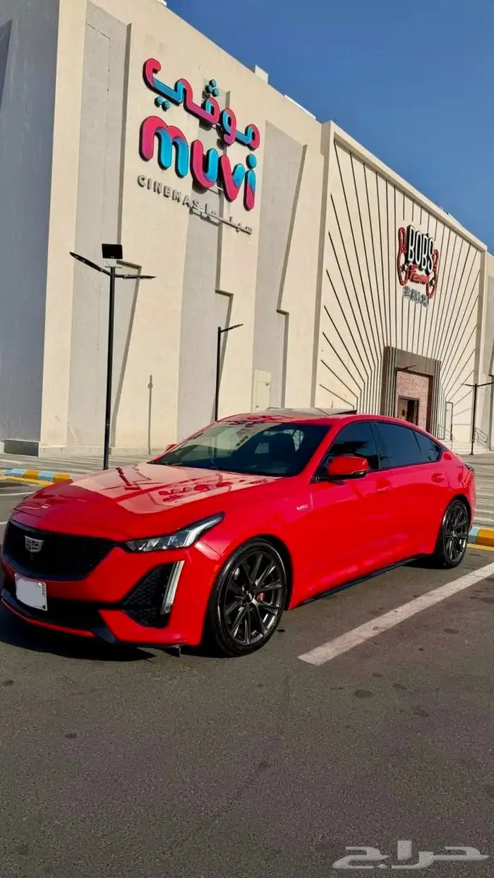 كاديلاك CT5 v 2020 1