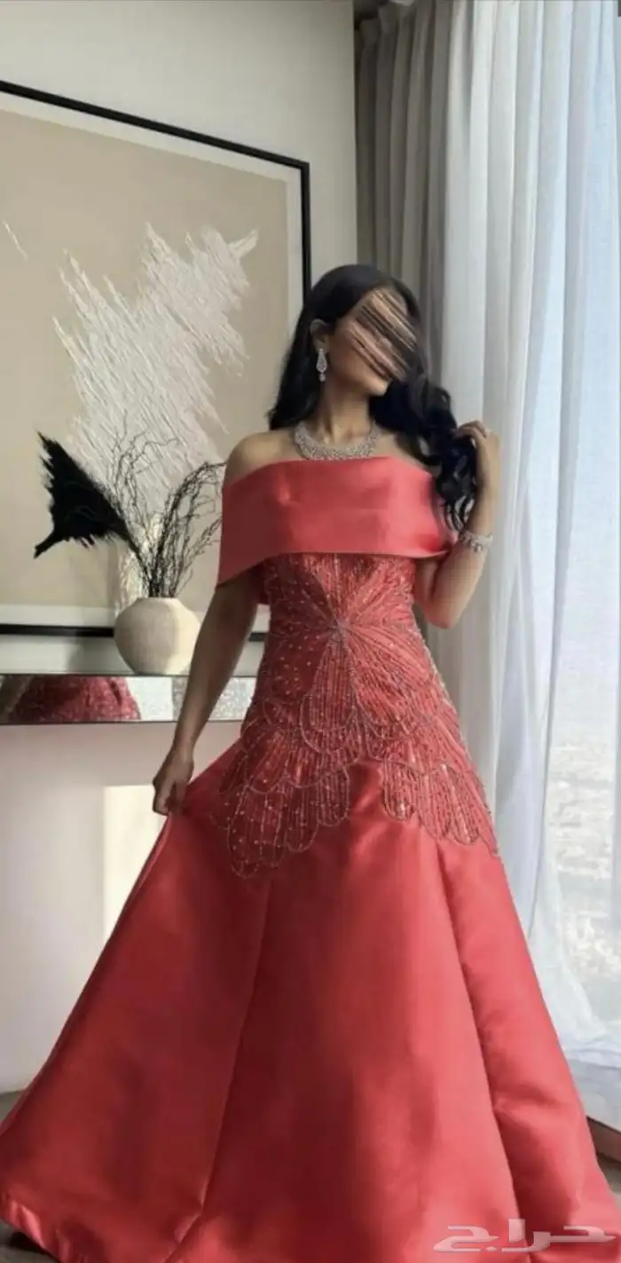 فستان زواج جديد نظيف لبسه وحده 4 ساعات مقاس m-s 1