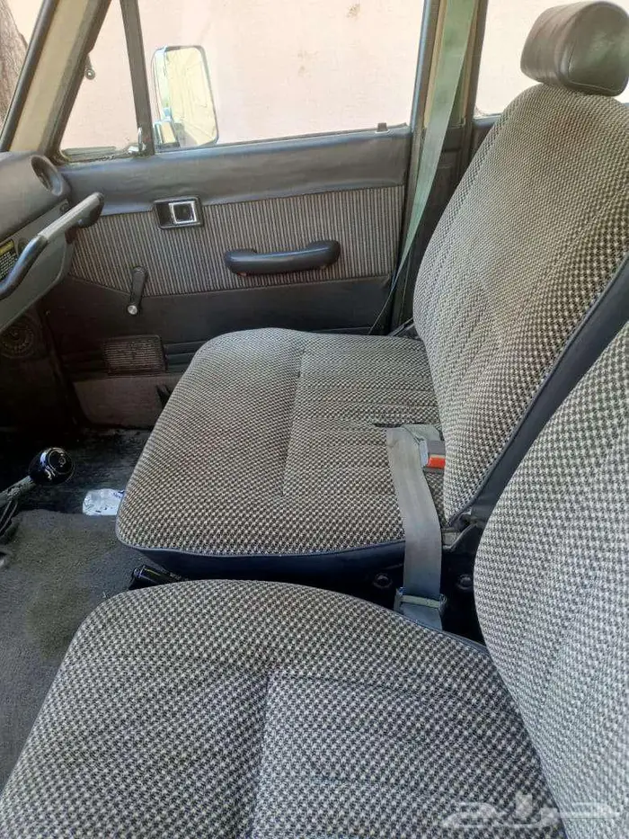 Toyota Land cruiser model 1983 5