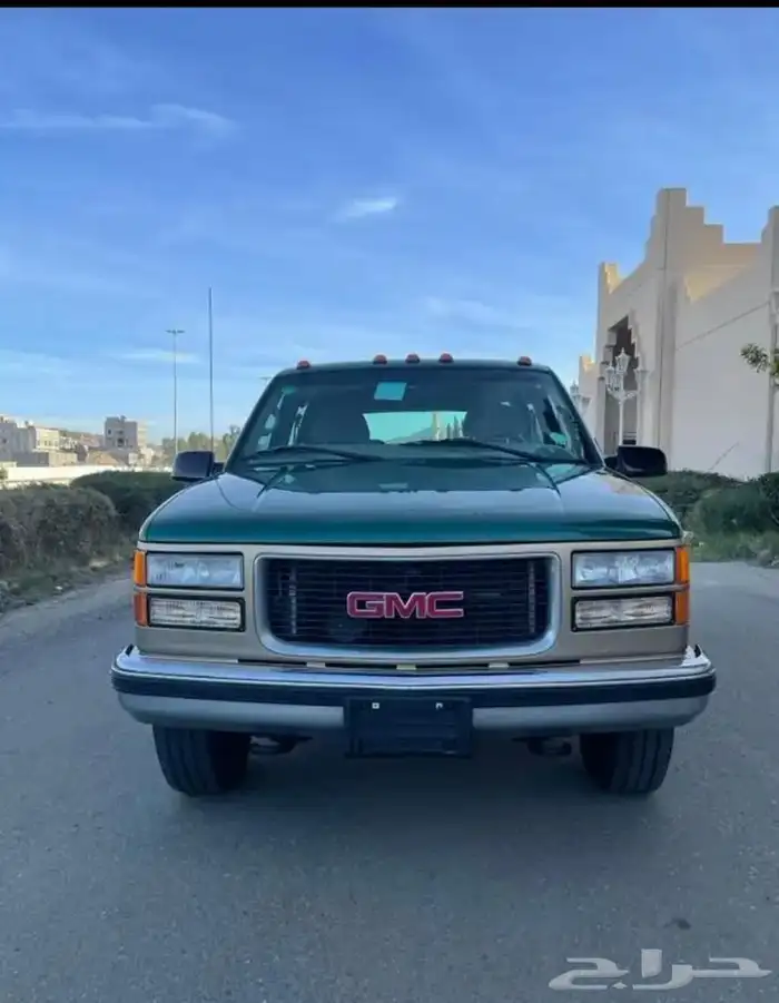 جي ام سي 10