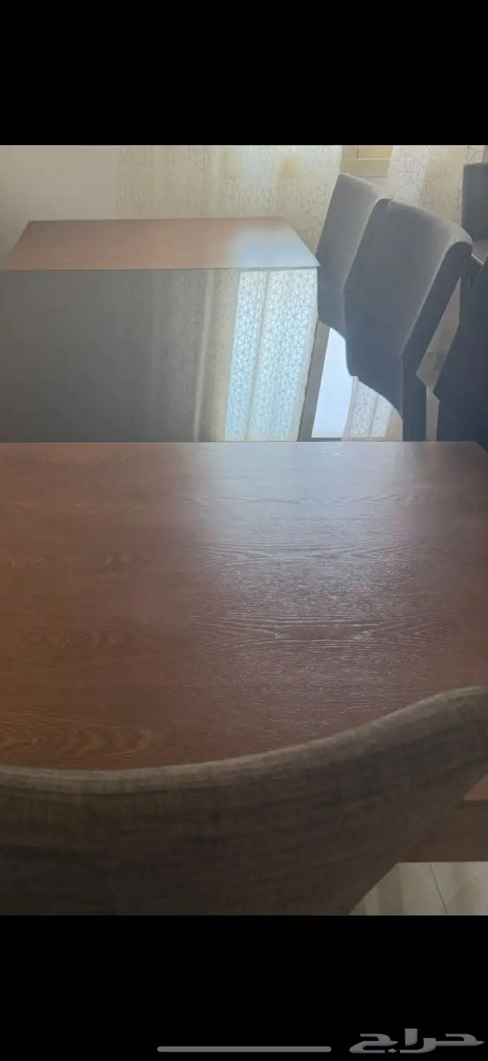 طاوله طعام 1