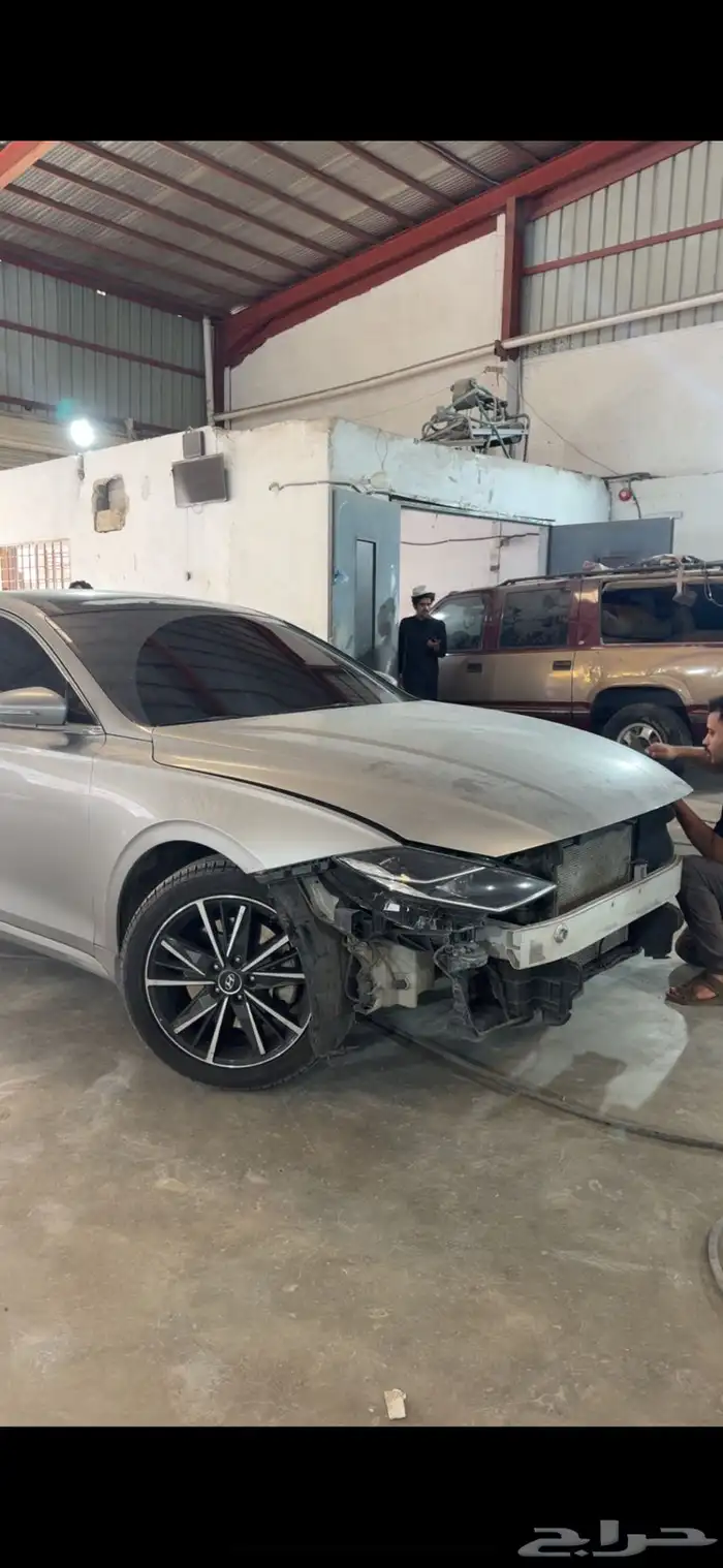 مركز مركبات للتقبيل 8