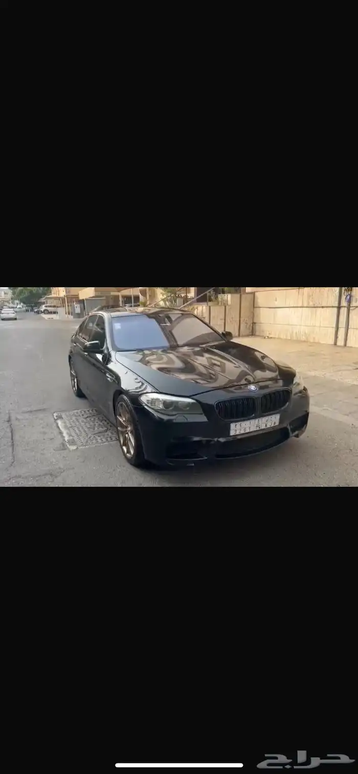 BMW F10 (2011) 8 سلندر توين تيربو(550i) 1