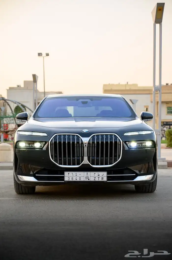 BMW 735 - 2024 بي ام دبليو 43