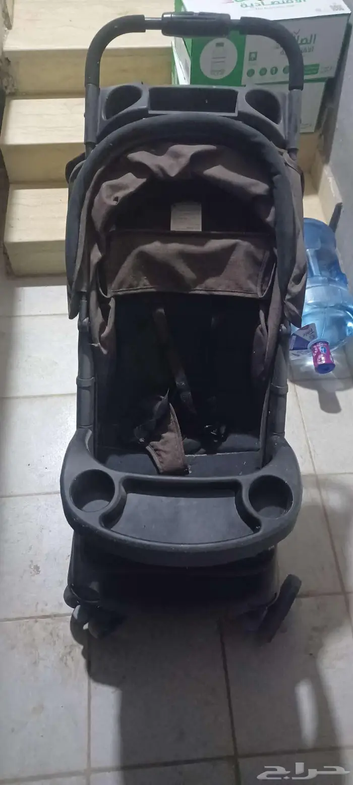 اغراض طفل كرسي طعام وعرباي وكرسي هزاز للاطفال 1