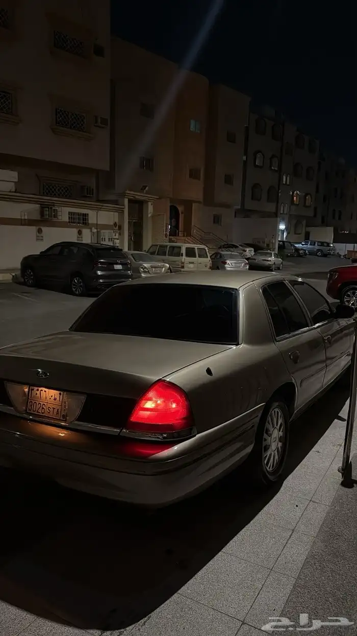 فورد فكتوريا 2005 4