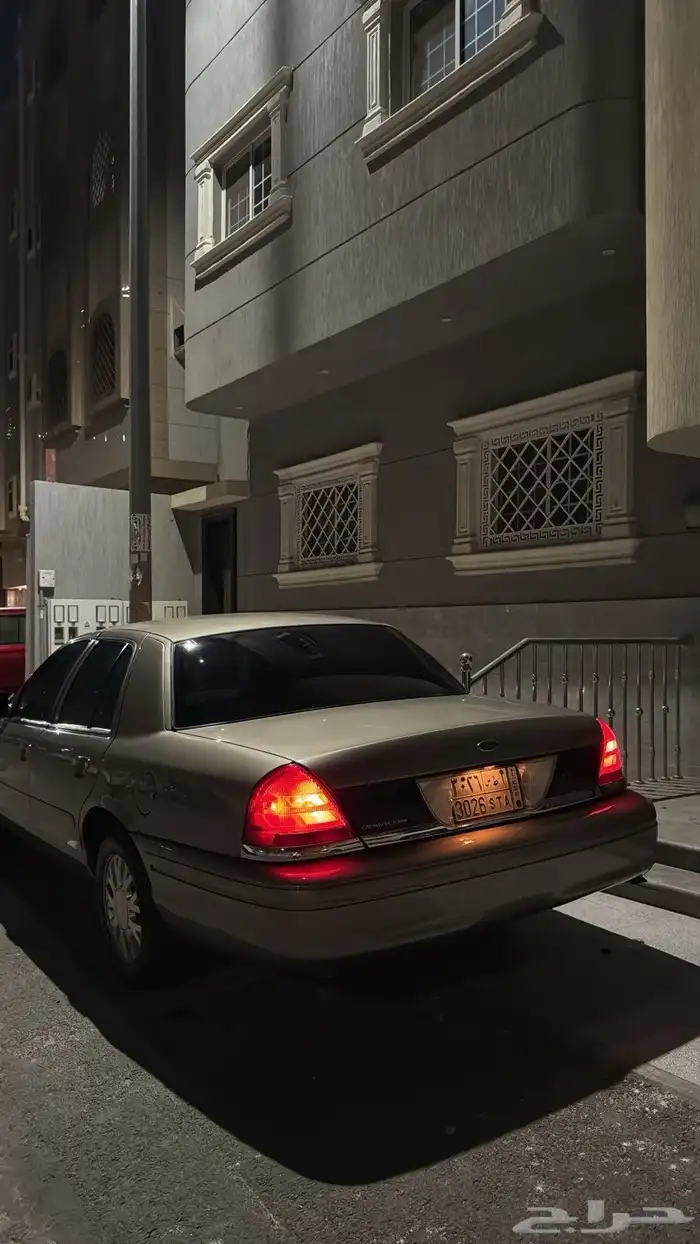 فورد فكتوريا 2005 3