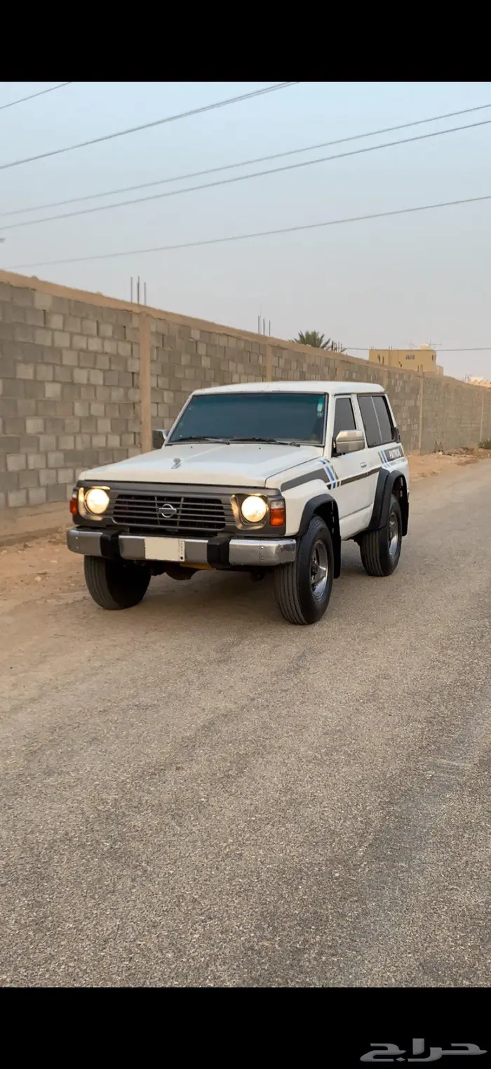 للبيع باترول ربع سوبر سفاري 1993 مكينة لكزس 2