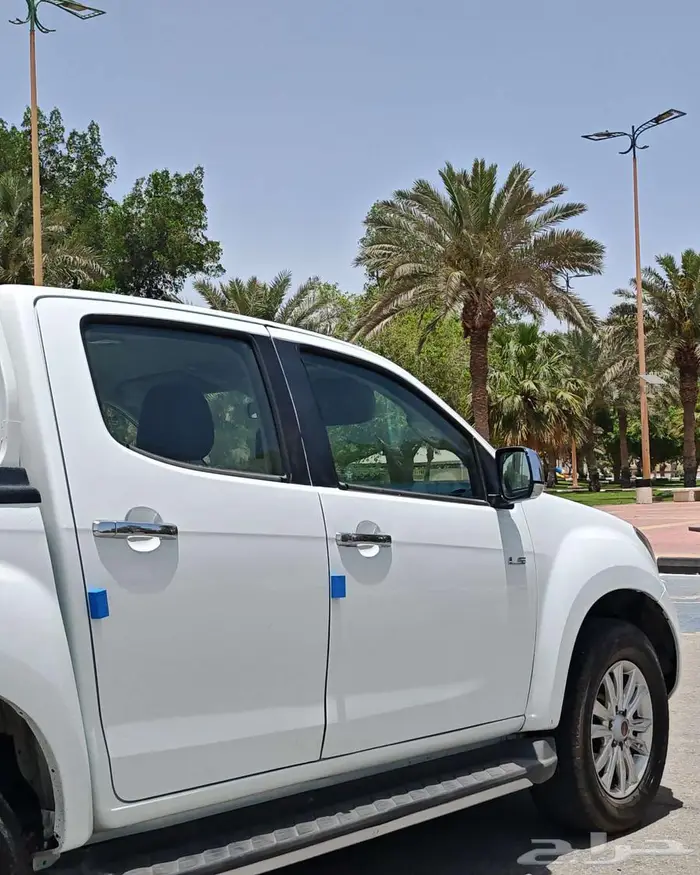 ايسوزو ديماكس 2020 ديزل كاش او اقساط 19