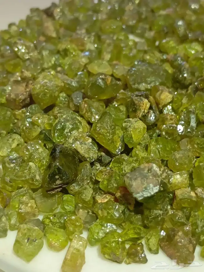زبرجد احجار كريمة حجر كريم 1