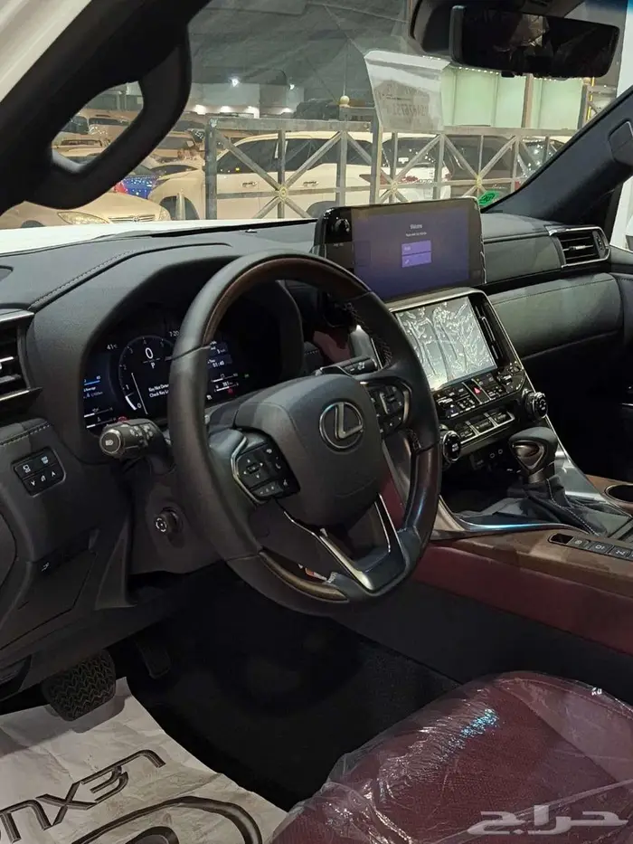 لكزس ( LX600 ) BB 2025 فل كامل خليجي ( بطاقه ) 3