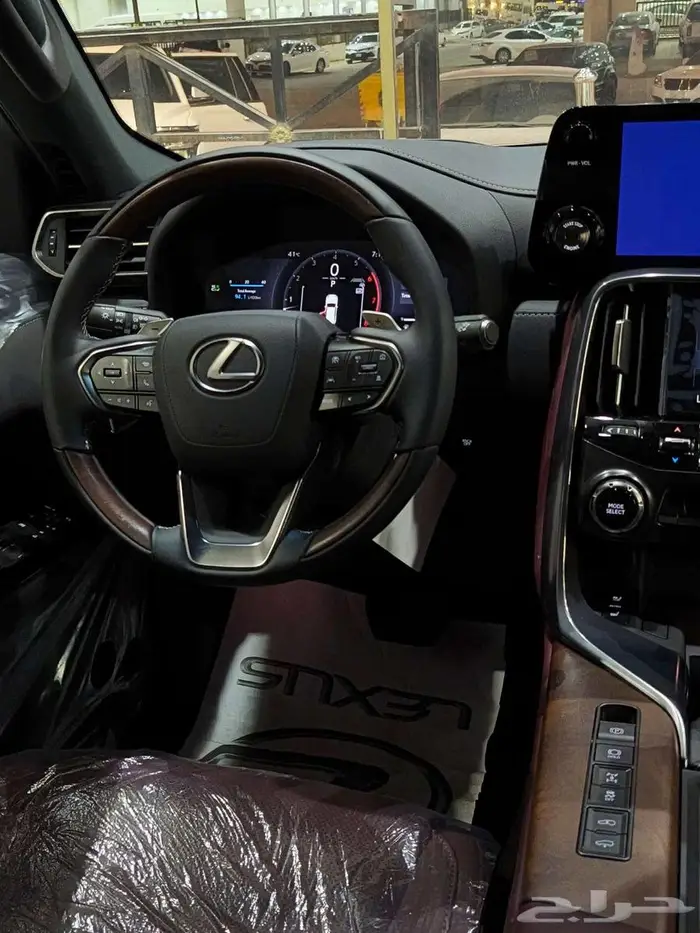 لكزس ( LX600 ) BB 2025 فل كامل خليجي ( بطاقه ) 4