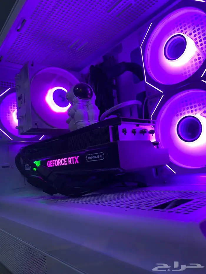 للبيع بي سي 4070ti. السعر 3200 7