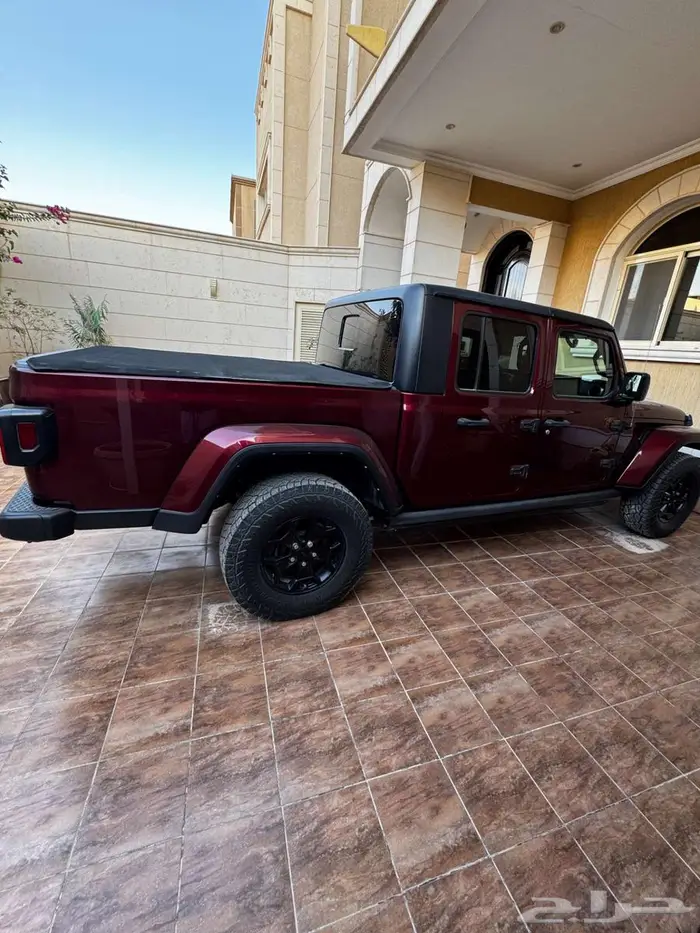 Jeep Gladiator 2022 - جيب جلادياتور 3