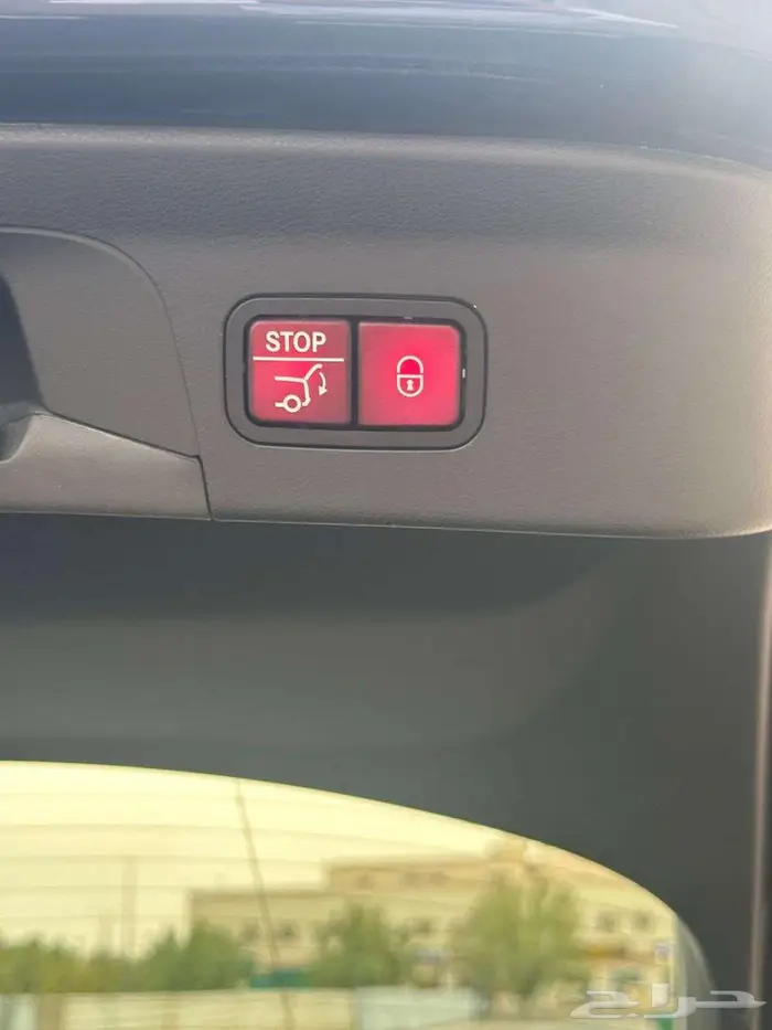 مرسيدس 2020GLC300 11