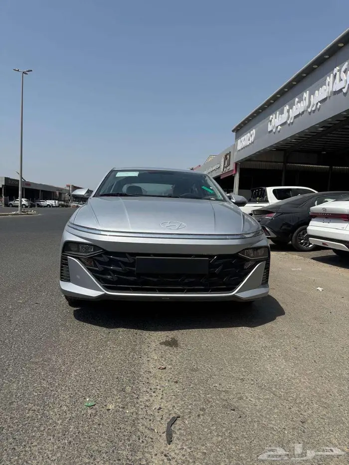 هيوانداى اكسنت سمارت 1500 cc فضى الناغى موديل 2026 5