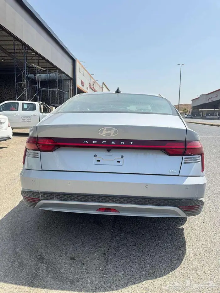 هيوانداى اكسنت سمارت 1500 cc فضى الناغى موديل 2026 6