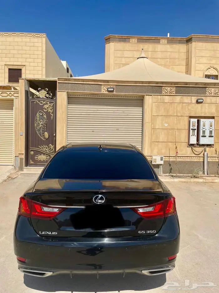 للبيع لكزس تشليح فقط 1
