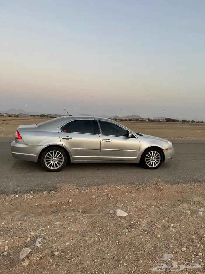 ميركوري ميلان 2008 1