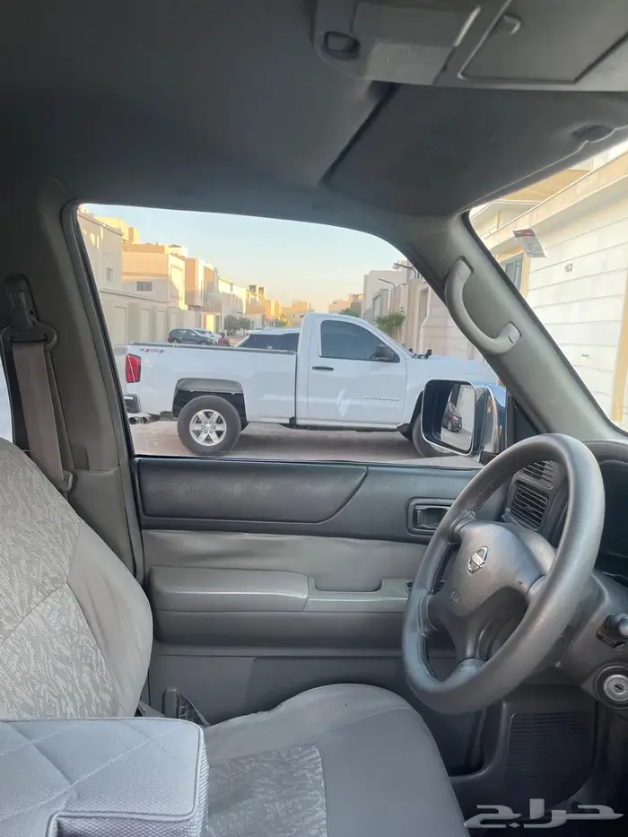نيسان 17