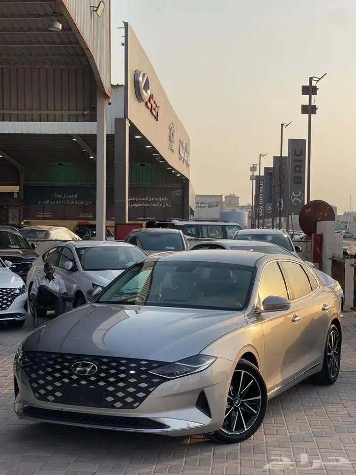 ازيرا بدي وكالة ستة سلندر 2021 1