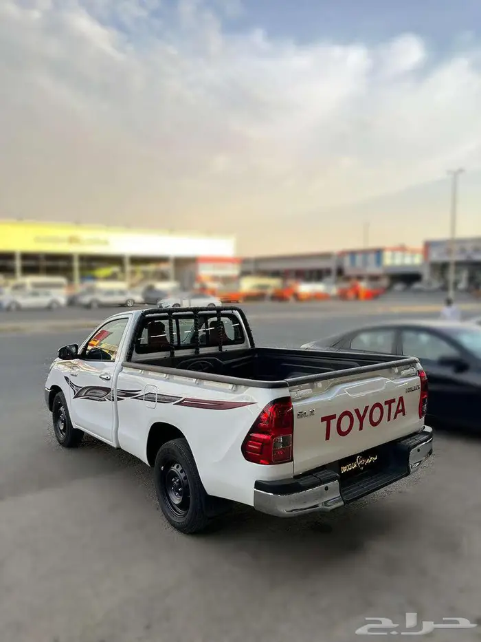 تويوتا هايلوكس 2025 Toyota Hilux Glx 6