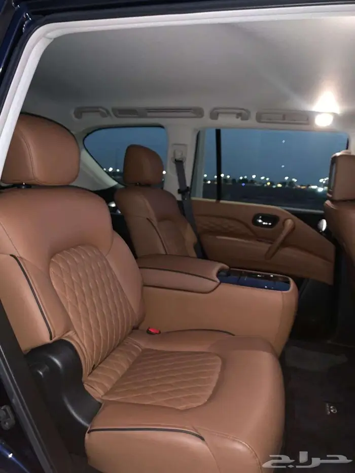 انفينتيQX80 بلاك اديشن 5