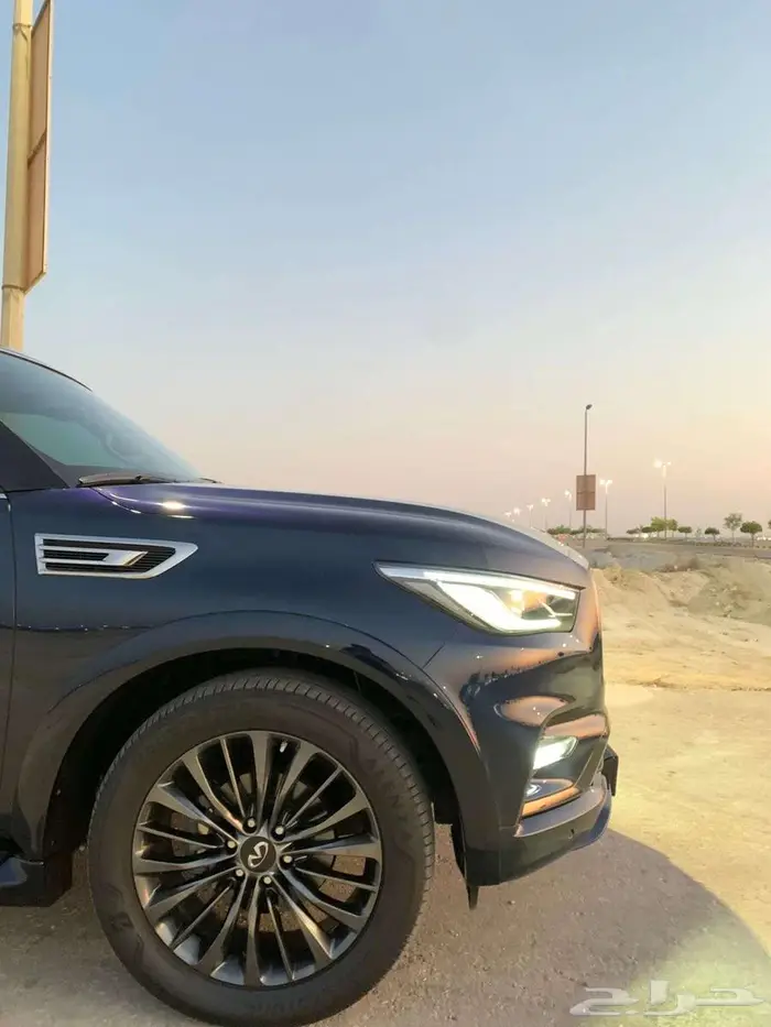 انفينتيQX80 بلاك اديشن 21