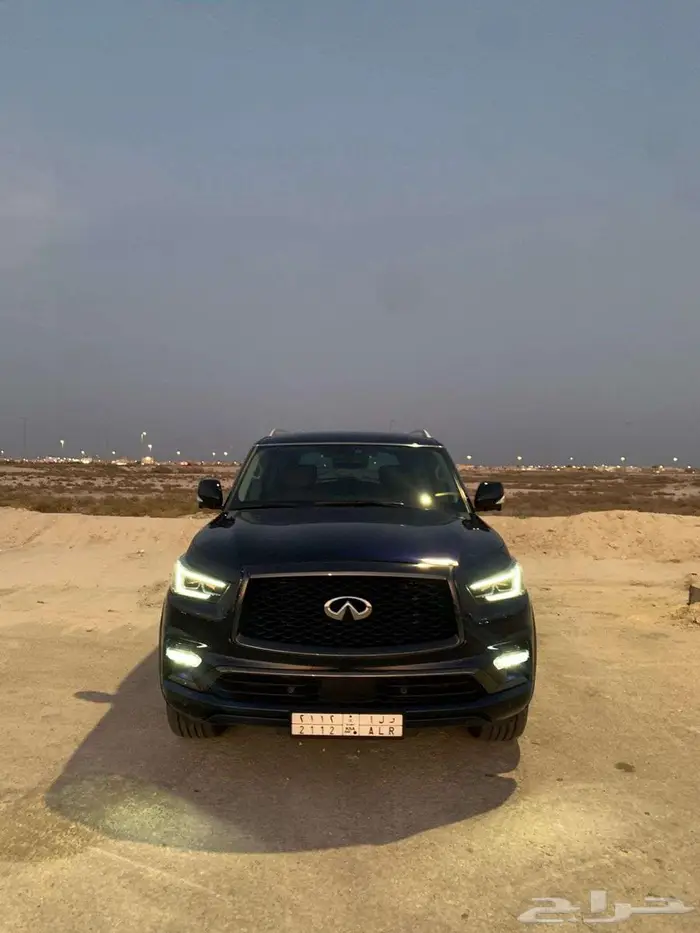 انفينتيQX80 بلاك اديشن 26