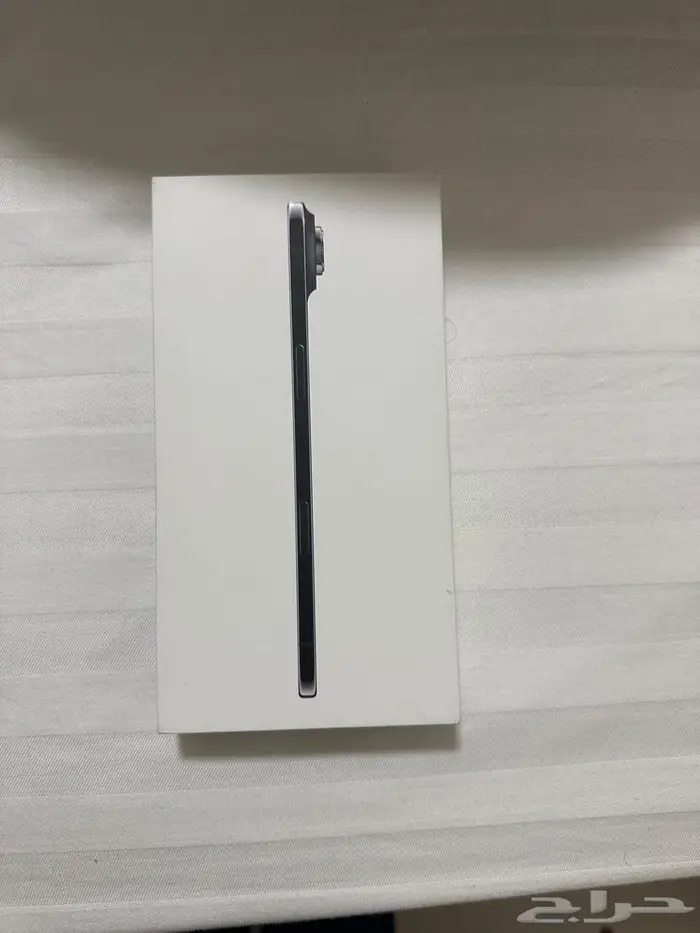 ايفون 17 اير 1