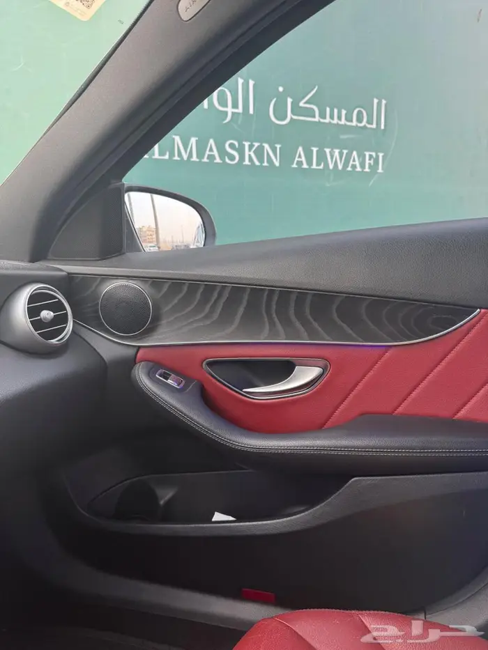 مرسيدس C200 موديل 2019 8