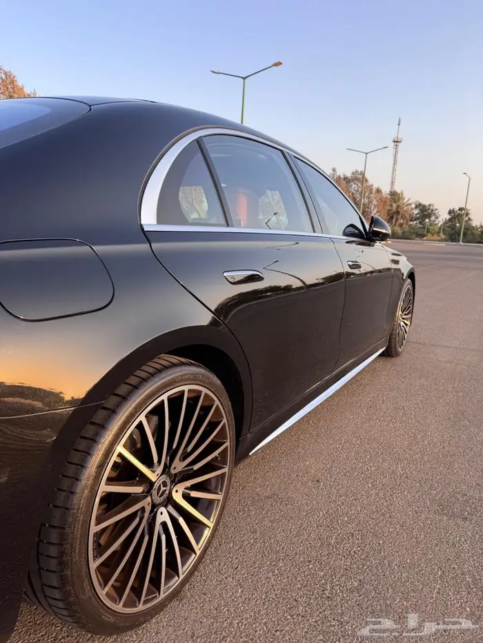 مرسيدس S580 2021 نظيفة جدا 14